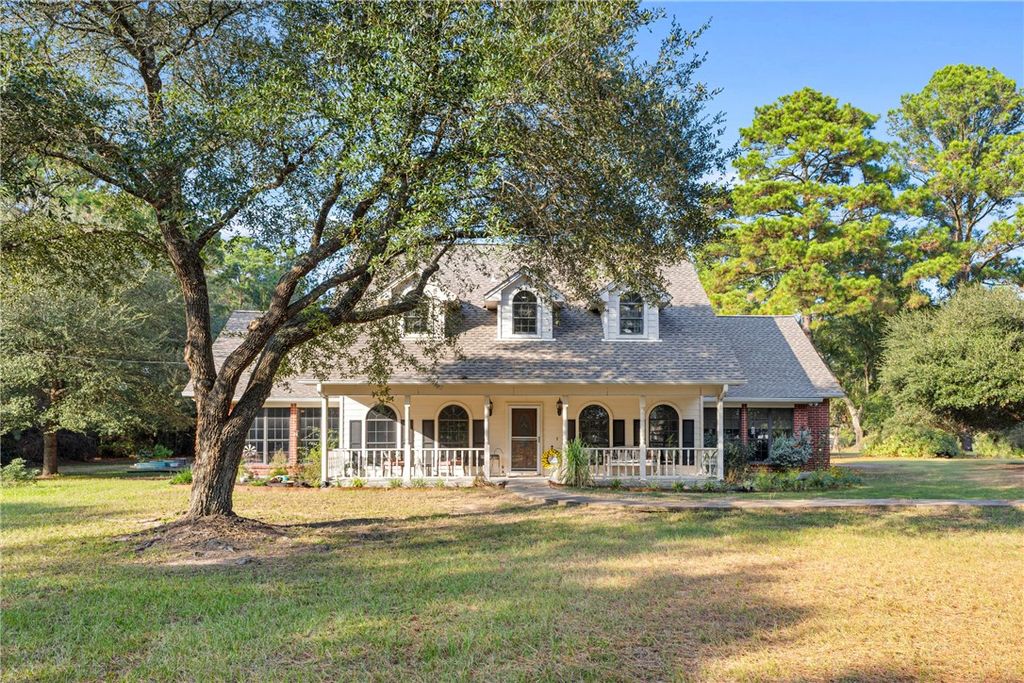Photo of 31928 Reids Prairie Rd, Waller, TX 77484 (MLS # 25011399)