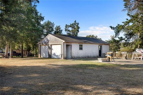 Tiny photo for 116 Lost Lane, Bellville, TX 77418 (MLS # 25010179)