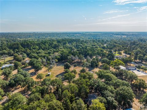 Tiny photo for 116 Lost Lane, Bellville, TX 77418 (MLS # 25010179)