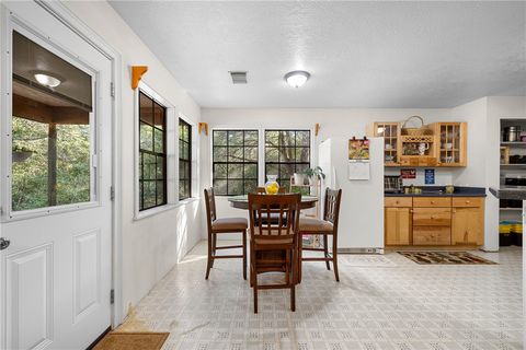 Tiny photo for 116 Lost Lane, Bellville, TX 77418 (MLS # 25010179)