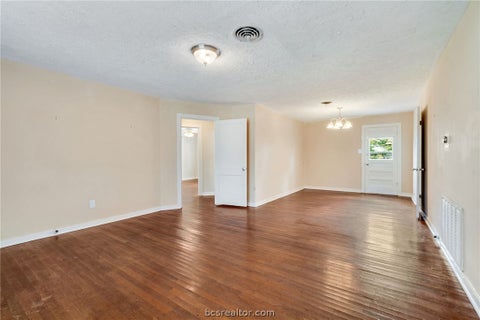 Tiny photo for 110 N Gordon Street, Bryan, TX 77802 (MLS # 26006703)