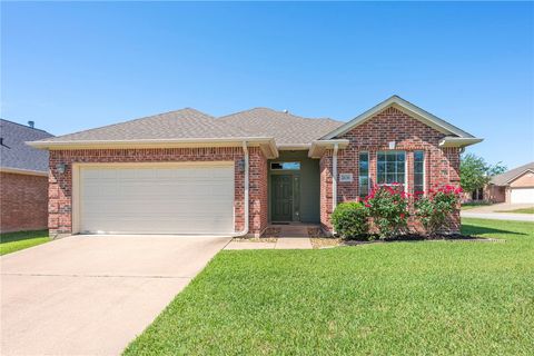 Photo of 2636 Lochinvar Lane, Bryan, TX 77802 (MLS # 26004214)
