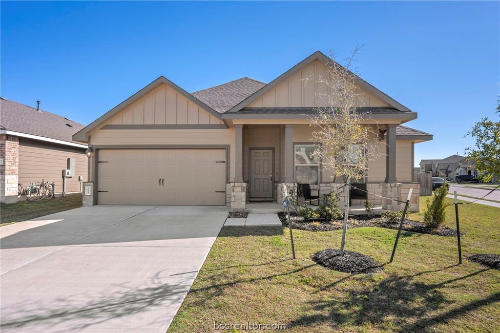 Photo of 1033 Verona Drive, College Station, TX 77845 (MLS # 26004356)