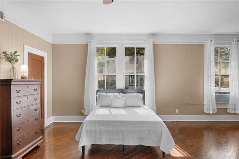 Tiny photo for 316 Brosig Ave Ave, Navasota, TX 77868 (MLS # 25010914)