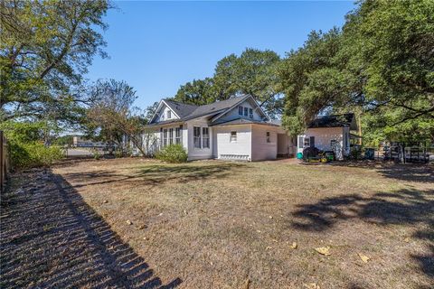Tiny photo for 316 Brosig Ave Ave, Navasota, TX 77868 (MLS # 25010914)