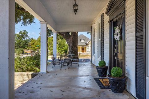 Tiny photo for 316 Brosig Ave Ave, Navasota, TX 77868 (MLS # 25010914)