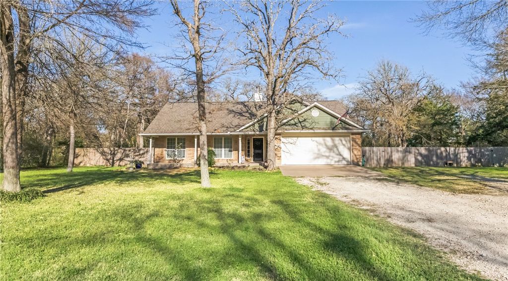Photo of 9400 Woodview Drive, College Station, TX 77845 (MLS # 26002682)