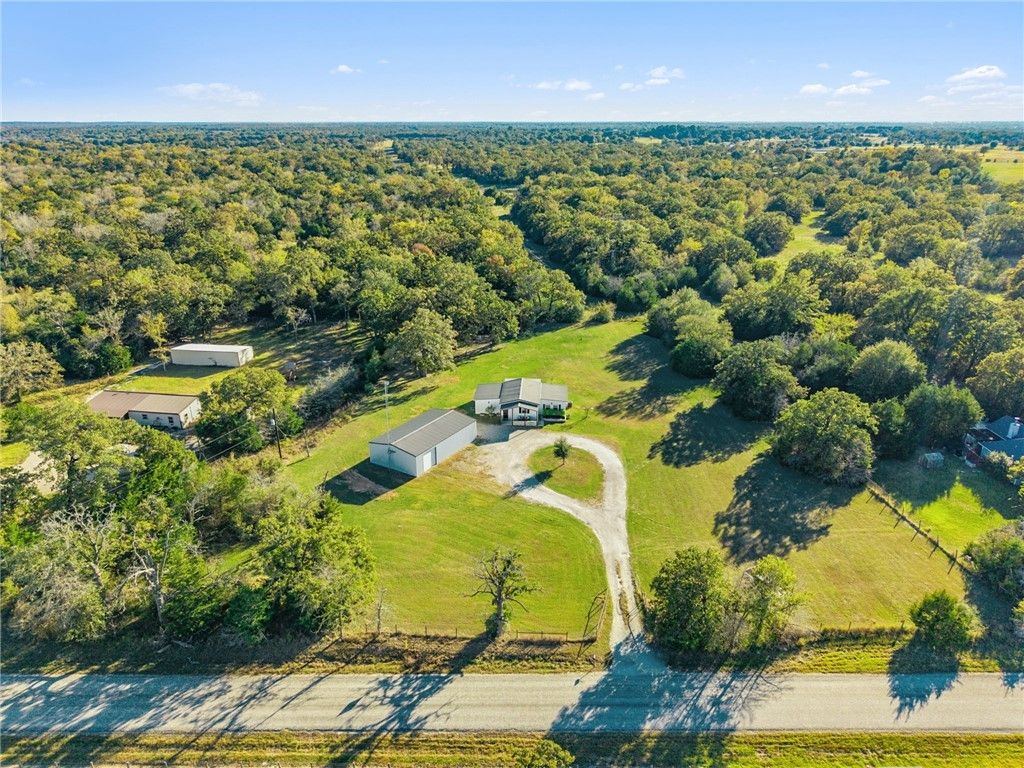 Photo of 11688 Long Trussel Road, Bryan, TX 77808 (MLS # 25011521)