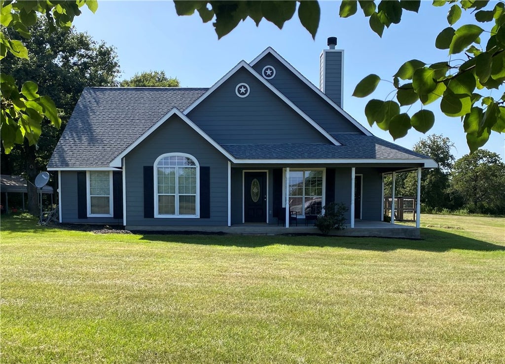 Photo of 10675 Whiterock Road Rd, Bremond, TX 76629 (MLS # 26009379)