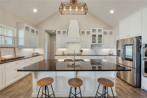 Tiny photo for 921 Azalea Drive, Franklin, TX 77856 (MLS # 26000910)