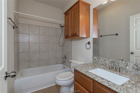Tiny photo for 1425 W Villa Maria Road #903, Bryan, TX 77801 (MLS # 26009244)