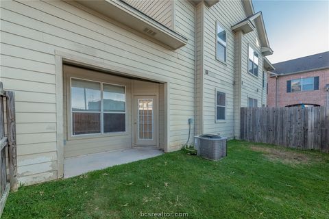 Tiny photo for 1425 W Villa Maria Road #903, Bryan, TX 77801 (MLS # 26009244)