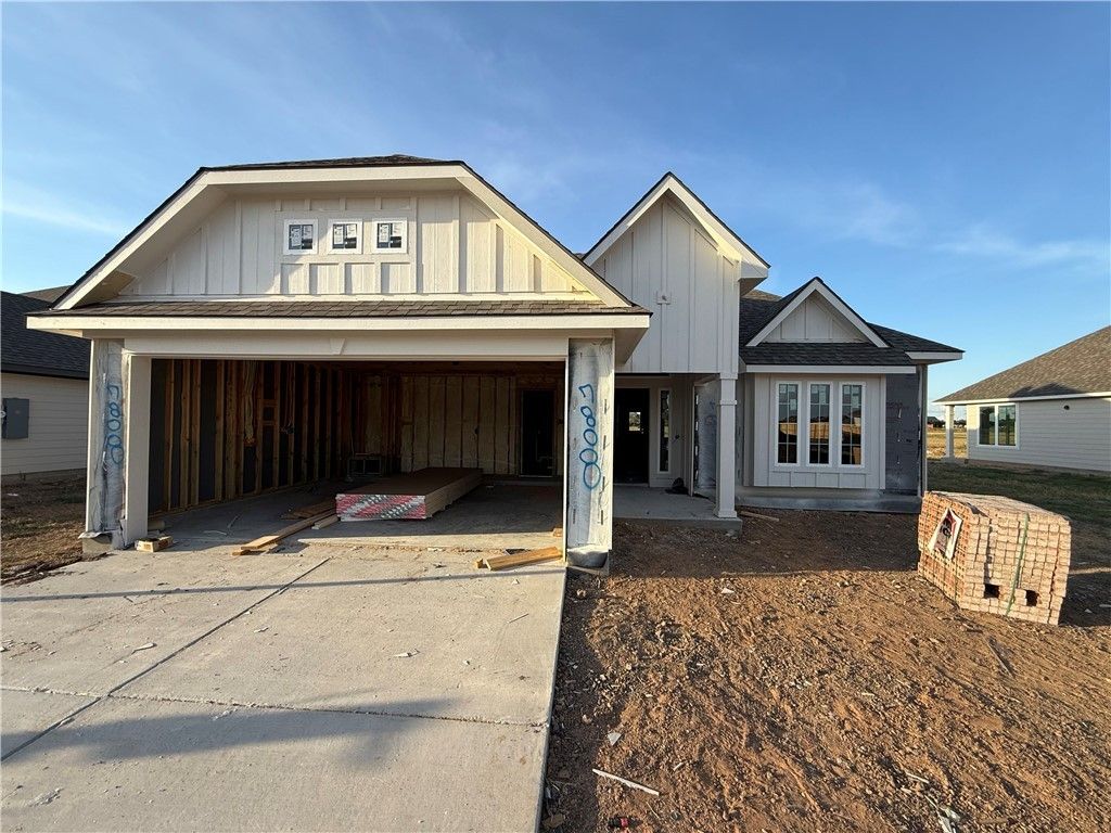 Photo for 7808 Redbud Road, Navasota, TX 77868 (MLS # 25011278)