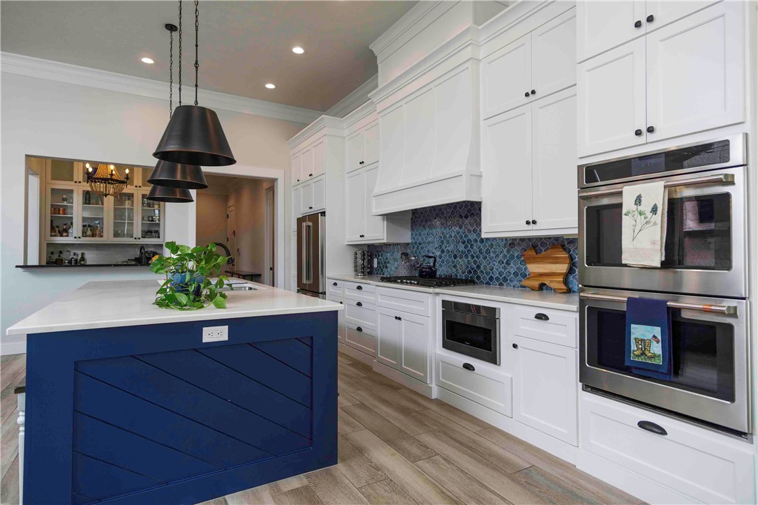 2047 Pebble Bend Drive