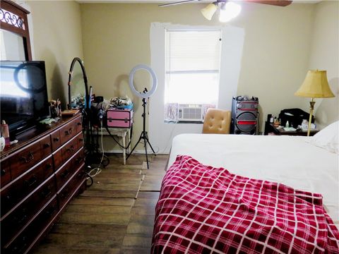 Tiny photo for 1413 Sandy Point Road, Bryan, TX 77803 (MLS # 26002812)