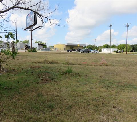 Tiny photo for 1413 Sandy Point Road, Bryan, TX 77803 (MLS # 26002812)
