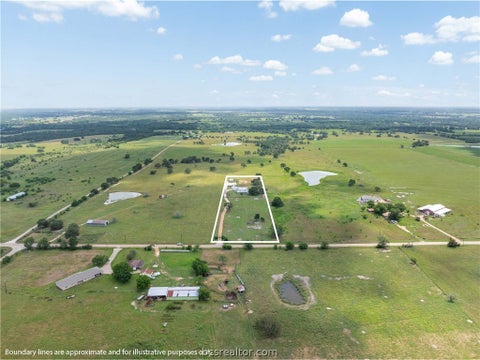 Tiny photo for 1347 County Road 426, Dime Box, TX 77853 (MLS # 26006548)