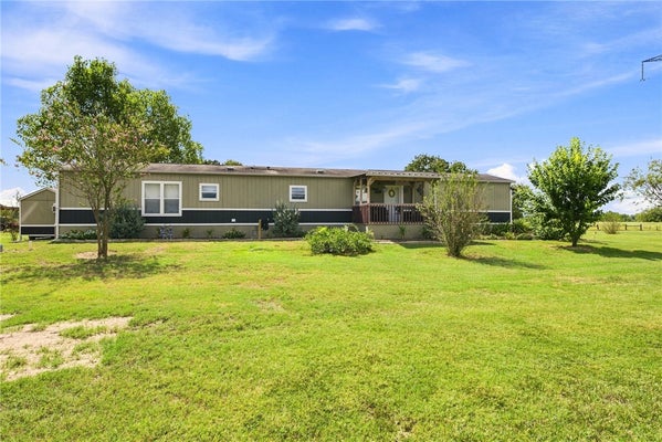6901 BREEZEWOOD DR, IOLA, TX 77861 - Image e258ce272e21d78d62b32bdcc1a658fa/552816520