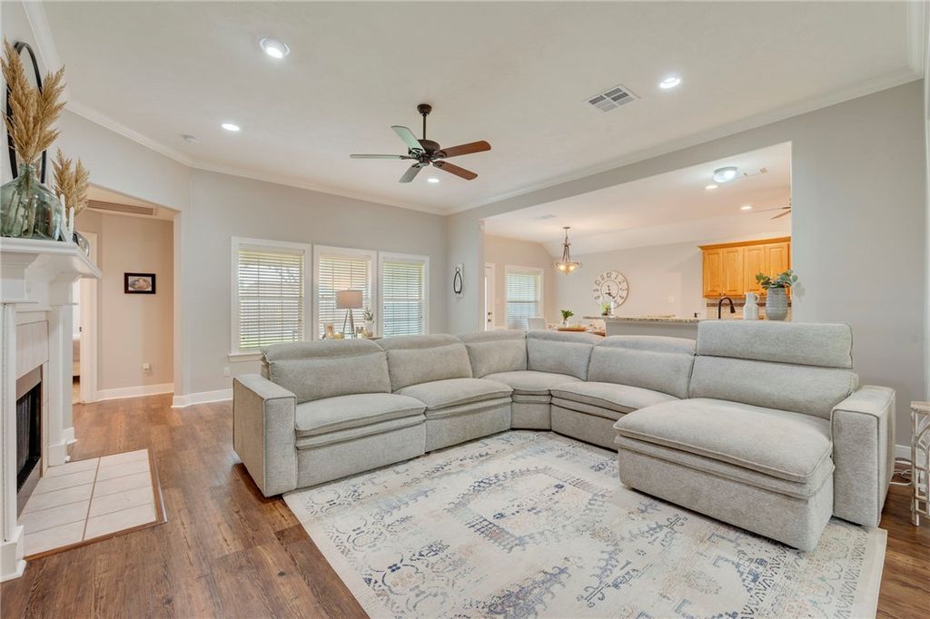 Photo of 5305 Winchester Drive, Bryan, TX 77802 (MLS # 26003680)