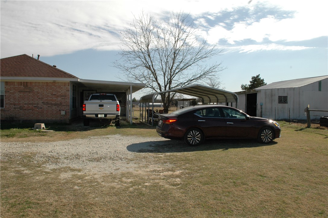 4252 LCR 758 CountyRoad