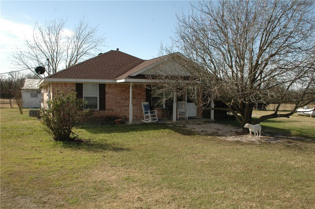 Photo of 4252 LCR 758 CountyRoad, Thornton, TX 76687 (MLS # 26000710)