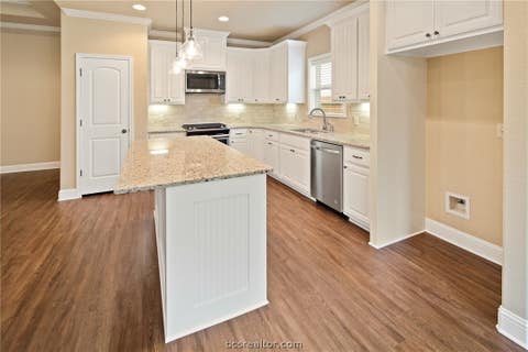 Tiny photo for 15603 Long Creek Lane, College Station, TX 77845 (MLS # 26006420)