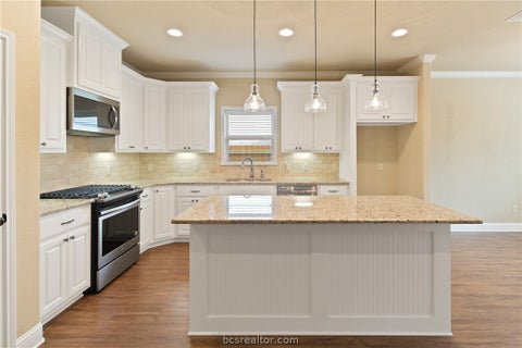 Tiny photo for 15603 Long Creek Lane, College Station, TX 77845 (MLS # 26006420)