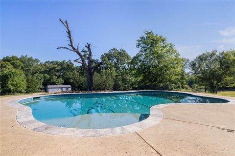 Tiny photo for 871 Cazey Loop, Franklin, TX 77856 (MLS # 26005650)