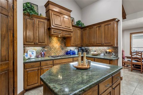 Tiny photo for 907 Plainfield Court, College Station, TX 77845 (MLS # 26003304)