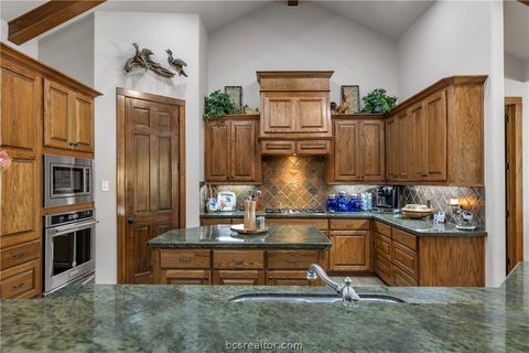 Tiny photo for 907 Plainfield Court, College Station, TX 77845 (MLS # 26003304)