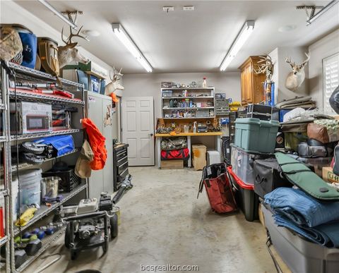 Tiny photo for 907 Plainfield Court, College Station, TX 77845 (MLS # 26003304)