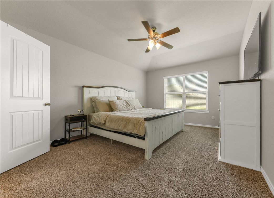 College Station, Texas 77845, United States, 3 Bedrooms Bedrooms, ,2 BathroomsBathrooms,Residential,Pending,45225