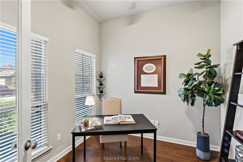 Tiny photo for 3047 Positano Loop, Bryan, TX 77808 (MLS # 26004599)