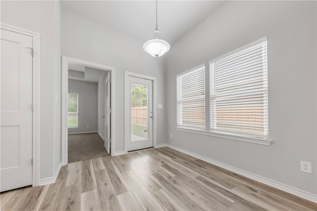 Bryan, Texas 77801, United States, 4 Bedrooms Bedrooms, ,3 BathroomsBathrooms,Residential,Active,174132