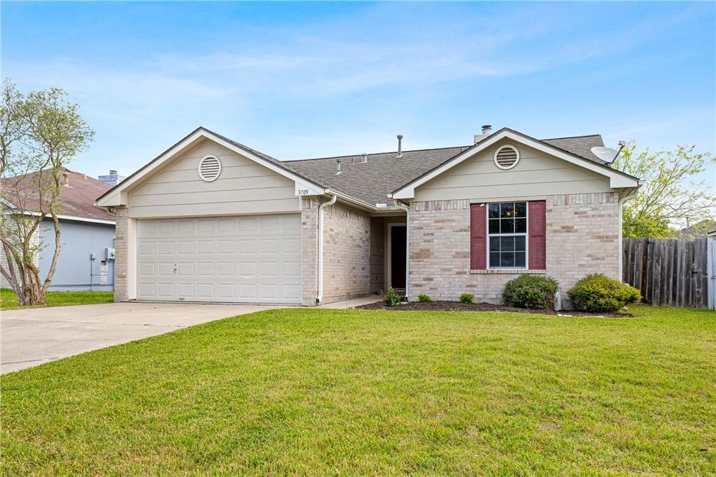 Photo of 3709 Springfield Drive, College Station, TX 77845 (MLS # 26003347)