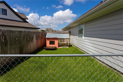 Tiny photo for 3404 Alsace Court, Bryan, TX 77808 (MLS # 26007081)