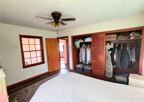 Tiny photo for 1102 Post Oak Street, Hearne, TX 77859 (MLS # 26006321)