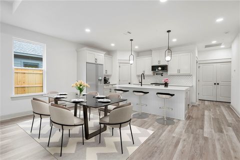 Tiny photo for 505 Legion Court, Bryan, TX 77803 (MLS # 26006195)