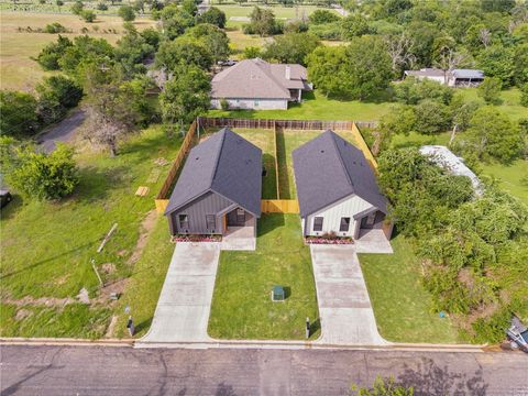 Tiny photo for 505 Legion Court, Bryan, TX 77803 (MLS # 26006195)