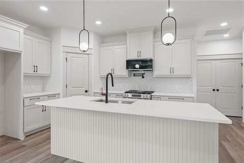 Tiny photo for 505 Legion Court, Bryan, TX 77803 (MLS # 26006195)