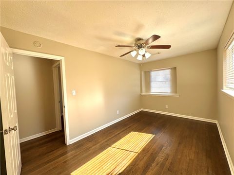 Tiny photo for 404 Madeline Drive, Bryan, TX 77802 (MLS # 26001289)