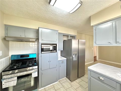 Tiny photo for 404 Madeline Drive, Bryan, TX 77802 (MLS # 26001289)