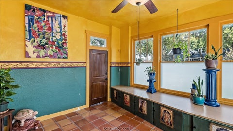 Tiny photo for 108 N Sterling Avenue, Bryan, TX 77803 (MLS # 26010952)