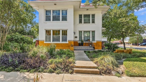 Photo of 108 N Sterling Avenue, Bryan, TX 77803 (MLS # 26010952)