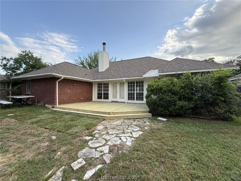 Tiny photo for 2809 Rayado Court N, College Station, TX 77845 (MLS # 26006748)