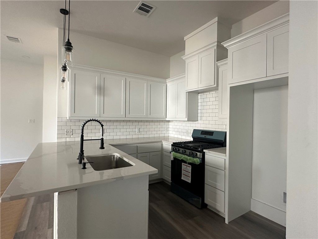 Photo of 4111 Marsh Street, Bryan, TX 77803 (MLS # 25011960)