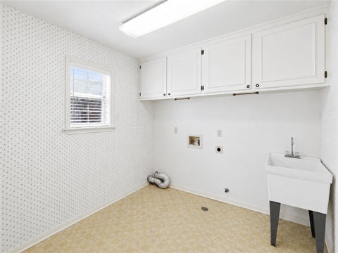 Tiny photo for 701 Walker Street, Bryan, TX 77802 (MLS # 26009541)