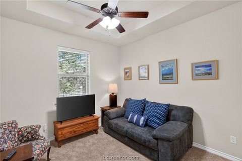 Tiny photo for 2004 Lexi Lane, Bryan, TX 77807 (MLS # 26003232)