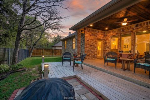 Tiny photo for 2004 Lexi Lane, Bryan, TX 77807 (MLS # 26003232)