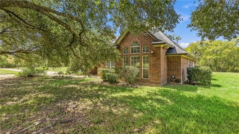 Tiny photo for 8002 Chockataw Lane, Navasota, TX 77868 (MLS # 26011109)